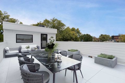 Tiny photo for 2127 W Dickens Avenue, Chicago, IL 60647 (MLS # 12500072)