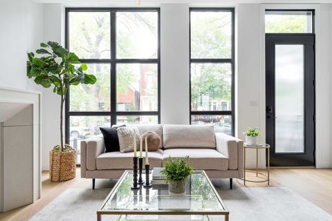 Tiny photo for 2127 W Dickens Avenue, Chicago, IL 60647 (MLS # 12500072)