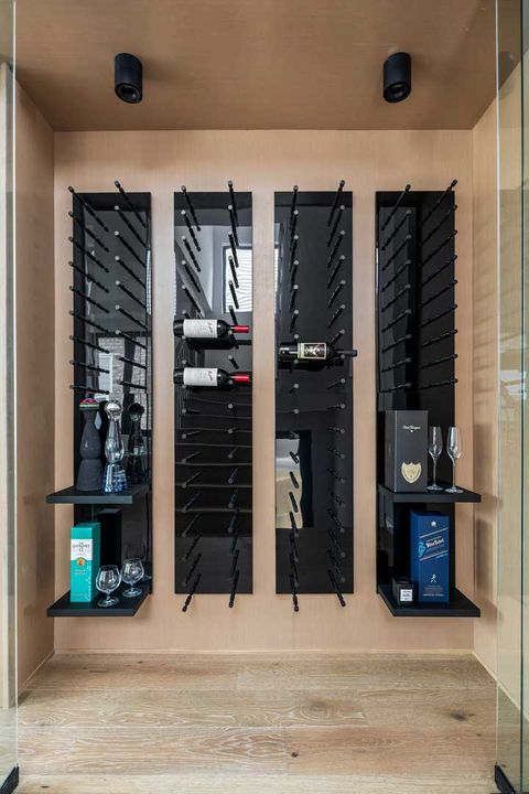 Tiny photo for 2127 W Dickens Avenue, Chicago, IL 60647 (MLS # 12500072)