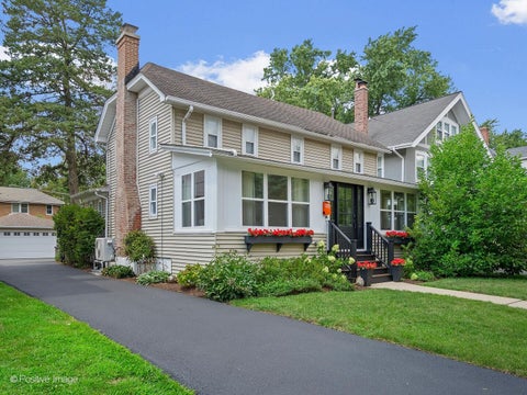 Photo of 236 S BRAINARD Avenue, La Grange, IL 60525 (MLS # 12705080)
