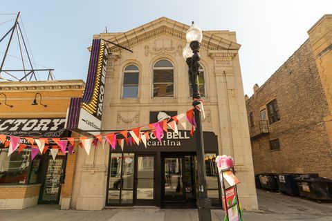 4437 N Broadway Street 2F Chicago IL 60640