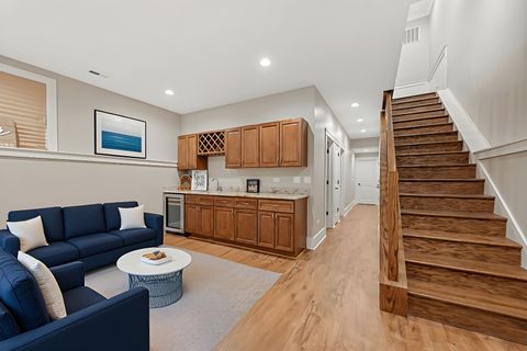 Tiny photo for 4223 S Wabash Avenue, Chicago, IL 60653 (MLS # 12548602)