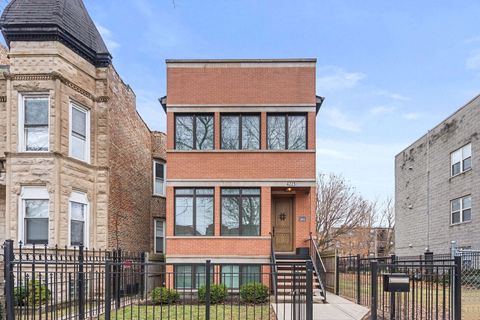 Tiny photo for 4223 S Wabash Avenue, Chicago, IL 60653 (MLS # 12548602)