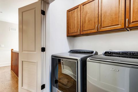 Tiny photo for 4223 S Wabash Avenue, Chicago, IL 60653 (MLS # 12548602)