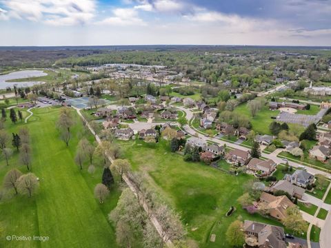 Tiny photo for 2S517 Danbury Drive, Glen Ellyn, IL 60137 (MLS # 12619943)