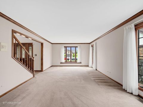 Tiny photo for 2S517 Danbury Drive, Glen Ellyn, IL 60137 (MLS # 12619943)