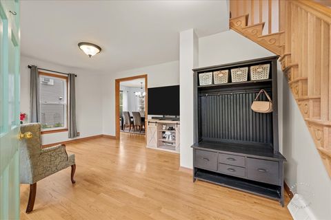 Tiny photo for 907 Illinois Avenue, St. Charles, IL 60174 (MLS # 12466025)