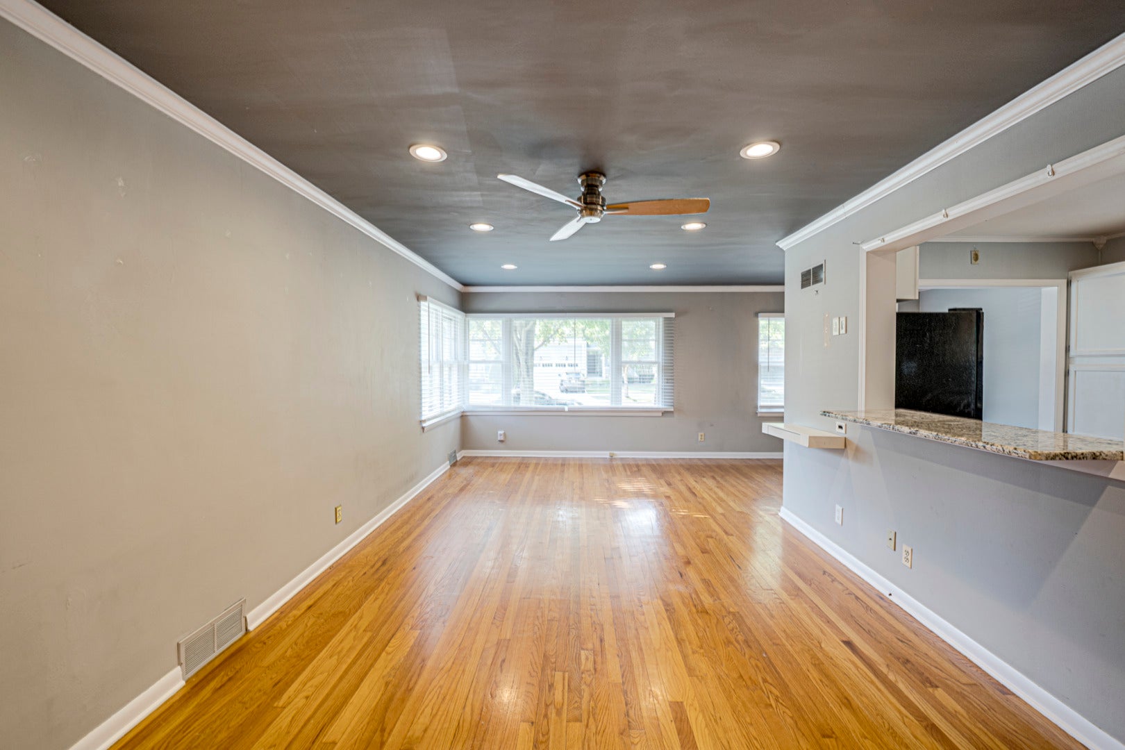 1132 N Main Street