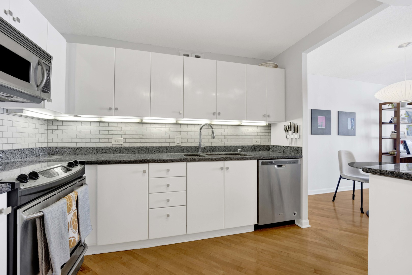 405 N WABASH Avenue 2614