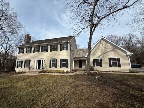 Photo of 25138 N Pawnee Road, Barrington, IL 60010 (MLS # 12611349)