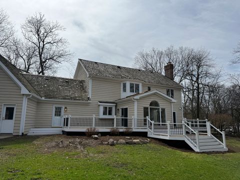 Tiny photo for 25138 N Pawnee Road, Barrington, IL 60010 (MLS # 12611349)