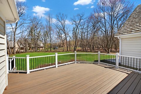 Tiny photo for 25138 N Pawnee Road, Barrington, IL 60010 (MLS # 12611349)