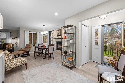 Tiny photo for 880 47TH Avenue #2, East Moline, IL 61244 (MLS # QC4269638)