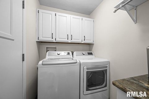 Tiny photo for 880 47TH Avenue #2, East Moline, IL 61244 (MLS # QC4269638)