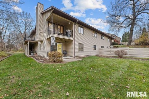 Tiny photo for 880 47TH Avenue #2, East Moline, IL 61244 (MLS # QC4269638)