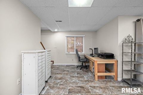 Tiny photo for 880 47TH Avenue #2, East Moline, IL 61244 (MLS # QC4269638)