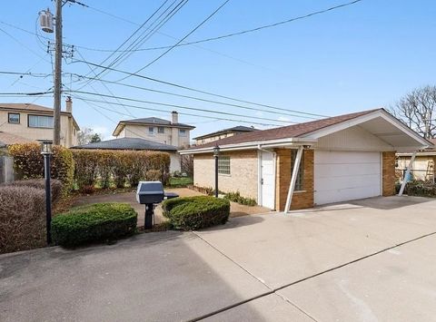 Tiny photo for 3036 Downing Avenue, Westchester, IL 60154 (MLS # 12490465)