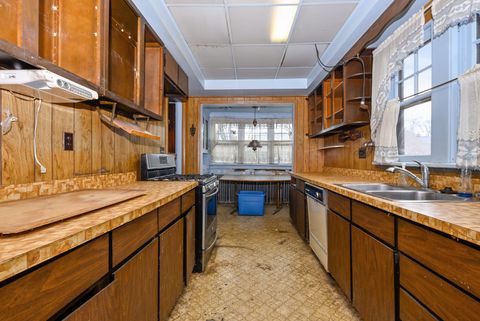 Tiny photo for 421 N Raynor Avenue, Joliet, IL 60435 (MLS # 12592480)