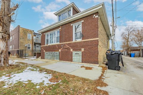 Tiny photo for 2548 W 57th Street, Chicago, IL 60629 (MLS # 12557225)