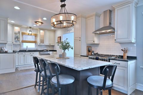 Tiny photo for 6727 N Oketo Avenue, Chicago, IL 60631 (MLS # 12493814)