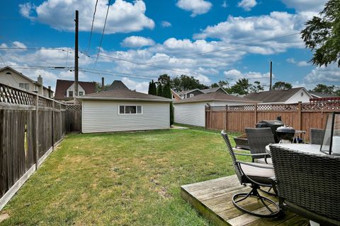 Tiny photo for 6727 N Oketo Avenue, Chicago, IL 60631 (MLS # 12493814)