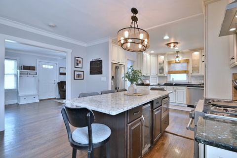 Tiny photo for 6727 N Oketo Avenue, Chicago, IL 60631 (MLS # 12493814)