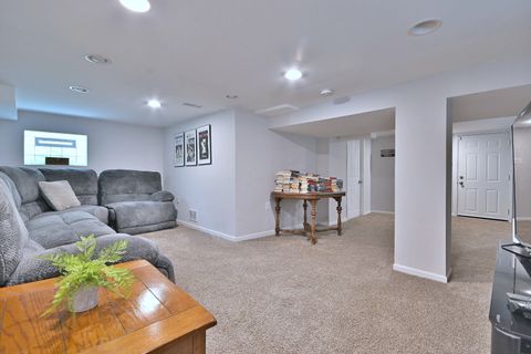 Tiny photo for 6727 N Oketo Avenue, Chicago, IL 60631 (MLS # 12493814)