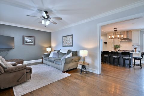 Tiny photo for 6727 N Oketo Avenue, Chicago, IL 60631 (MLS # 12493814)