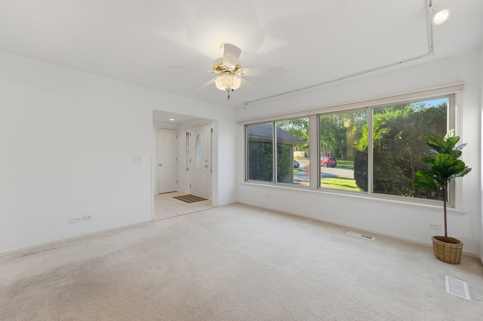 499 Carlsbad Trail