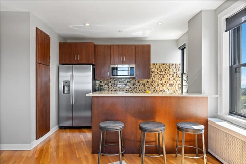 Tiny photo for 2000 N Lincoln Park West #1214, Chicago, IL 60614 (MLS # 12770874)