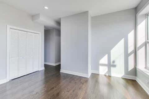Tiny photo for 313 E 60th Street #4, Chicago, IL 60637 (MLS # 12736648)