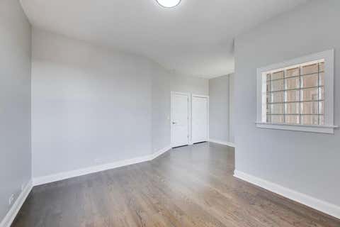 Tiny photo for 313 E 60th Street #4, Chicago, IL 60637 (MLS # 12736648)