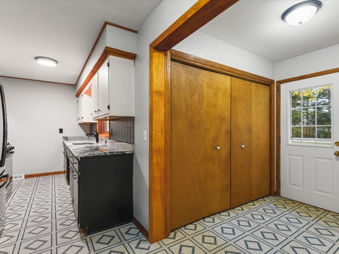 Tiny photo for 8519 Bobolink Drive, Machesney Park, IL 61115 (MLS # 12797699)