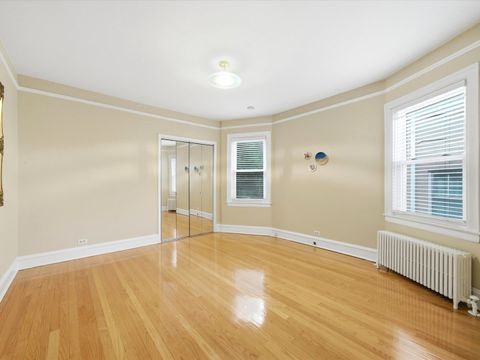 Tiny photo for 5919 N Bernard Street, Chicago, IL 60659 (MLS # 12634657)