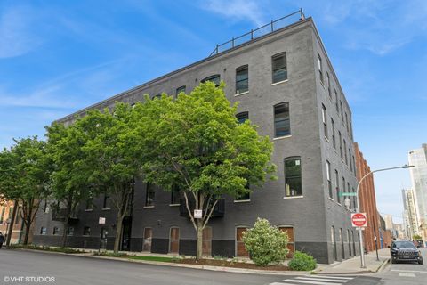 Photo of 401 N Aberdeen Street #3N, Chicago, IL 60642 (MLS # 12547697)