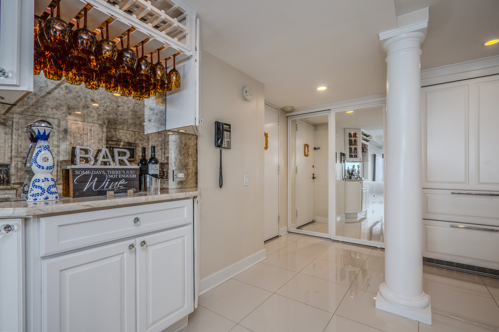 175 E Delaware Place 7107