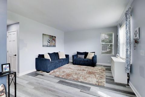 Tiny photo for 2775 Liberty Lakes Boulevard, Wauconda, IL 60084 (MLS # 12597796)