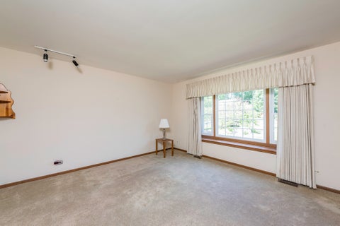 Tiny photo for 17505 W Woodland Drive, Grayslake, IL 60030 (MLS # 12675276)