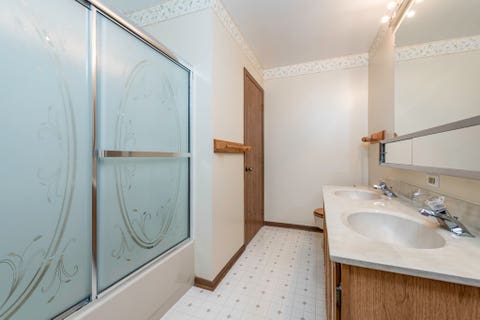 Tiny photo for 17505 W Woodland Drive, Grayslake, IL 60030 (MLS # 12675276)