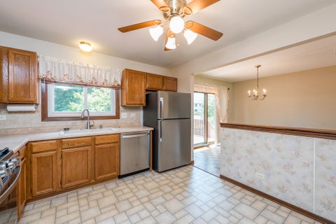 Tiny photo for 17505 W Woodland Drive, Grayslake, IL 60030 (MLS # 12675276)