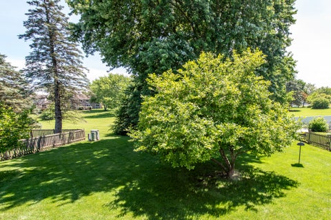 Tiny photo for 17505 W Woodland Drive, Grayslake, IL 60030 (MLS # 12675276)