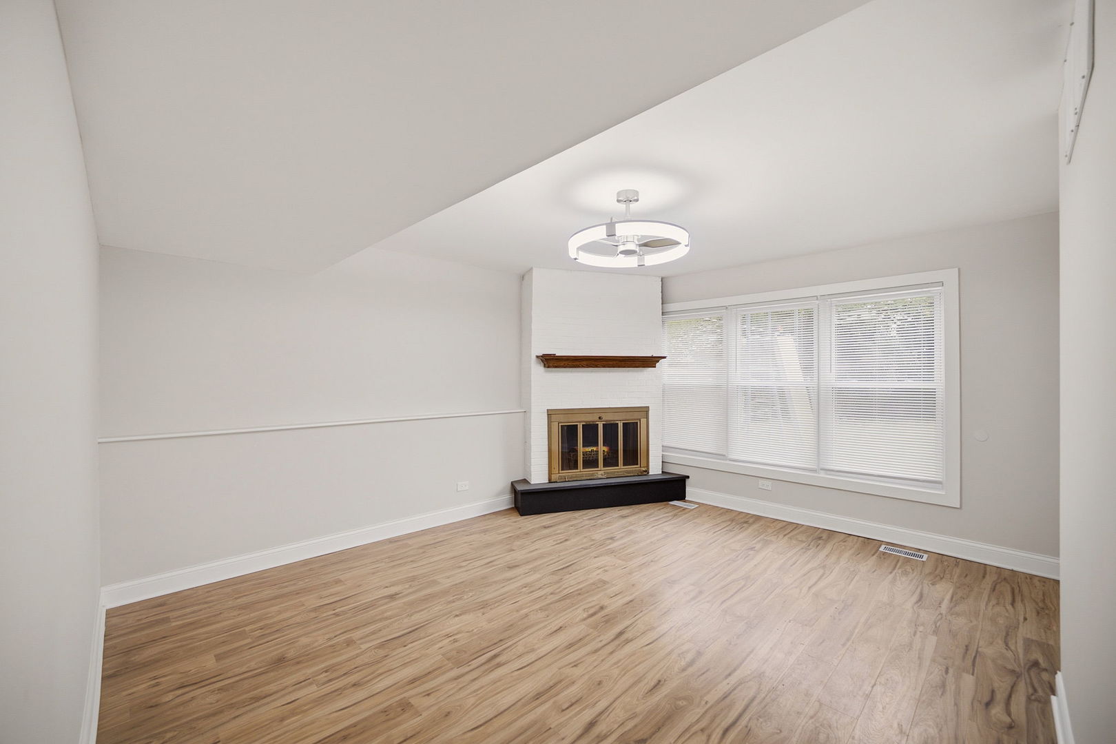 149 S Lancaster Drive