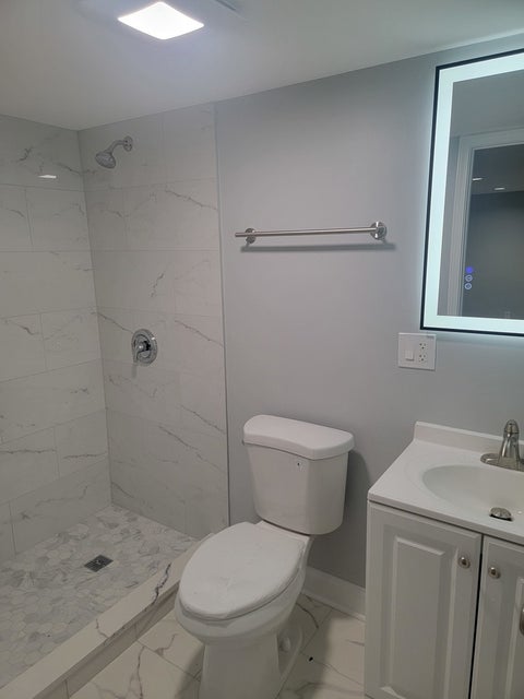 Tiny photo for 8211 Mango Avenue, Morton Grove, IL 60053 (MLS # 12736000)