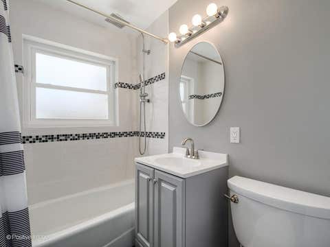 Tiny photo for 8211 Mango Avenue, Morton Grove, IL 60053 (MLS # 12736000)