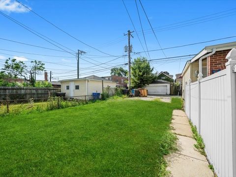 Tiny photo for 3219 W 64th Street, Chicago, IL 60629 (MLS # 12491927)