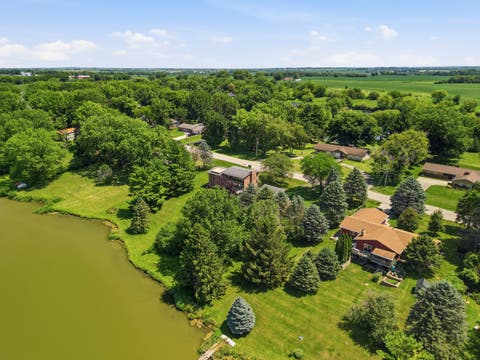 Tiny photo for 15721 Lakeside Drive, Sterling, IL 61081 (MLS # 12714130)