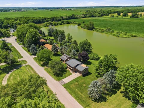Tiny photo for 15721 Lakeside Drive, Sterling, IL 61081 (MLS # 12714130)