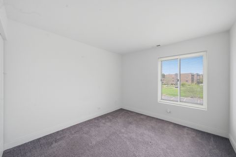Tiny photo for 900 Perrie Drive #204, Elk Grove Village, IL 60007 (MLS # 12626254)