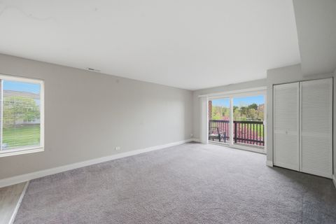 Tiny photo for 900 Perrie Drive #204, Elk Grove Village, IL 60007 (MLS # 12626254)