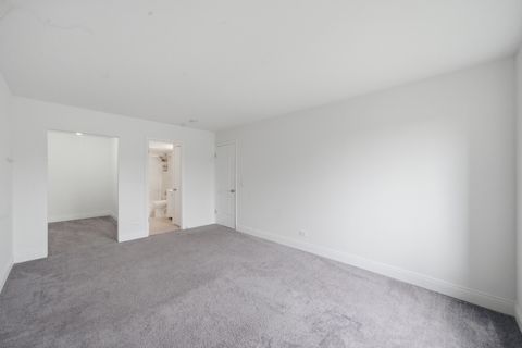 Tiny photo for 900 Perrie Drive #204, Elk Grove Village, IL 60007 (MLS # 12626254)